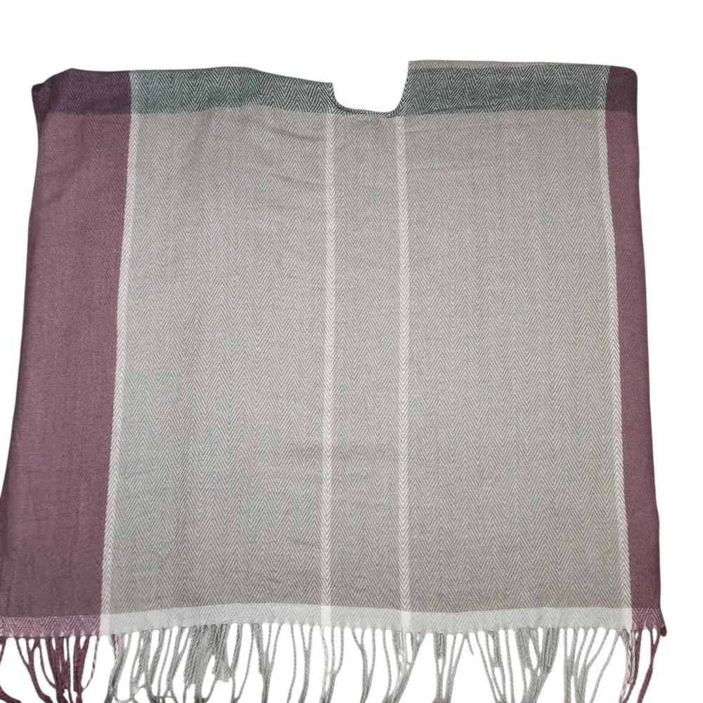 Woolrich Poncho Wrap Shawl Burgundy Grey Herringbone Plaid Fringe 32